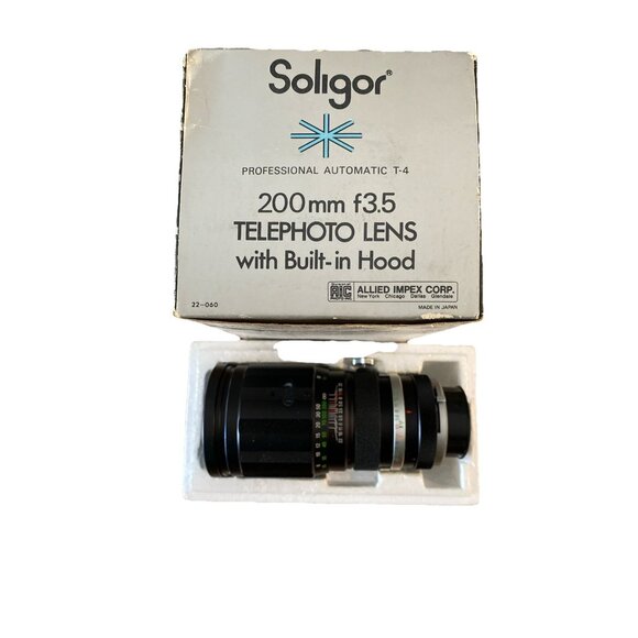 Soligor 200mm Lens Tele-Auto 1:3.5 FD w Tiffen Hi-Trans Haze1 Filter & Case - Picture 1 of 3